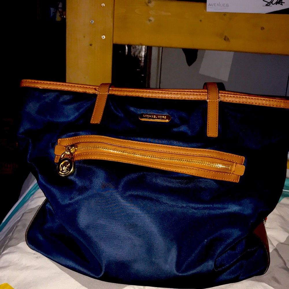 Vintage Micheal KORS Purse